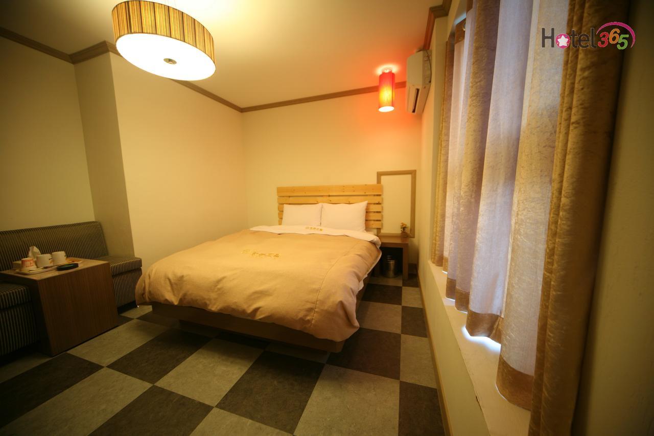 Chuncheon Myeongdong Hotel Exterior foto