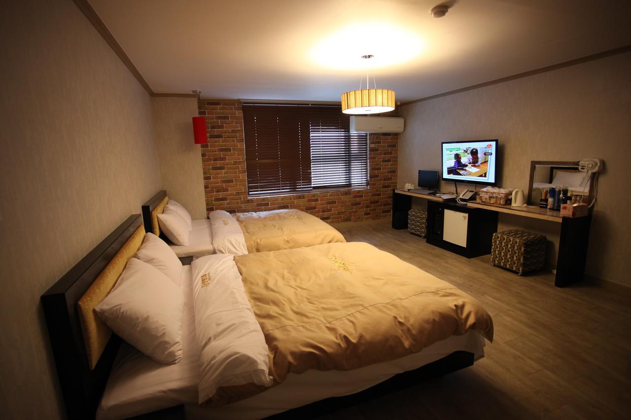 Chuncheon Myeongdong Hotel Exterior foto
