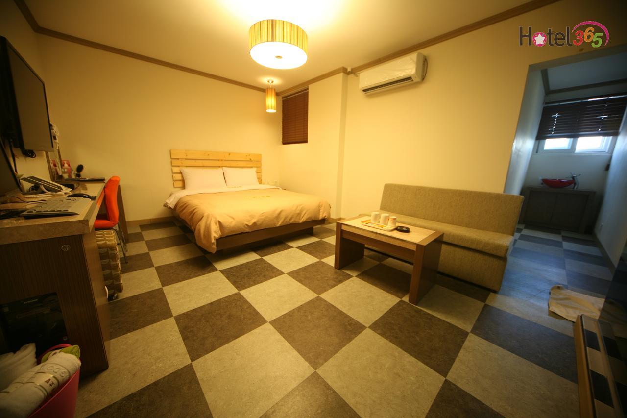 Chuncheon Myeongdong Hotel Exterior foto